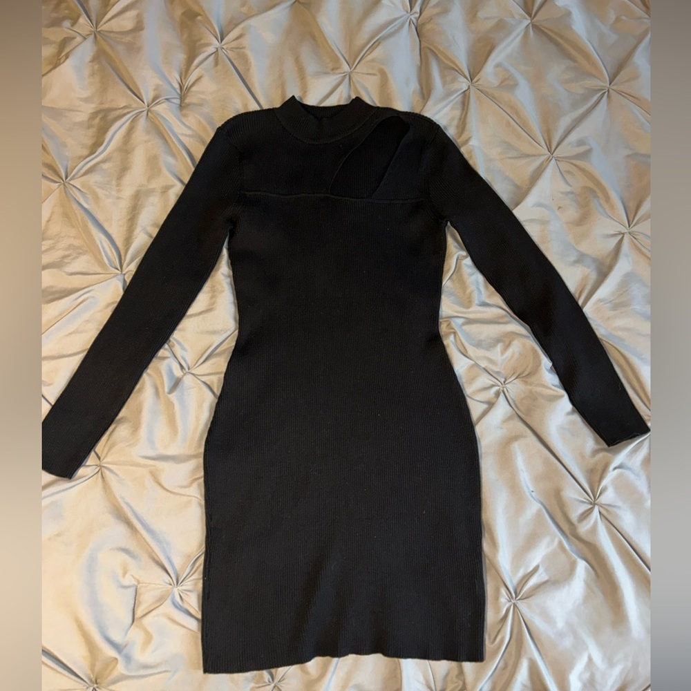 by&by NWOT Juniors Cut Out Long Sleeve Sweater Dress Black Size Large Whimsigoth